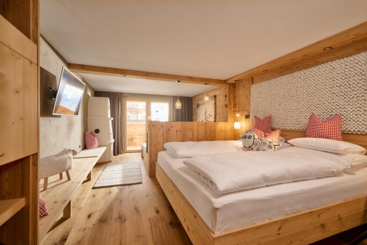 Hotel Alpenfriede 4*